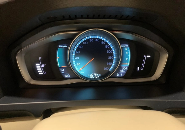 Volvo V60 cena 57900 przebieg: 120700, rok produkcji 2016 z Warszawa małe 211